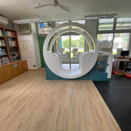 前鎮樂群國小｜圖書教室閱讀區與展示牆